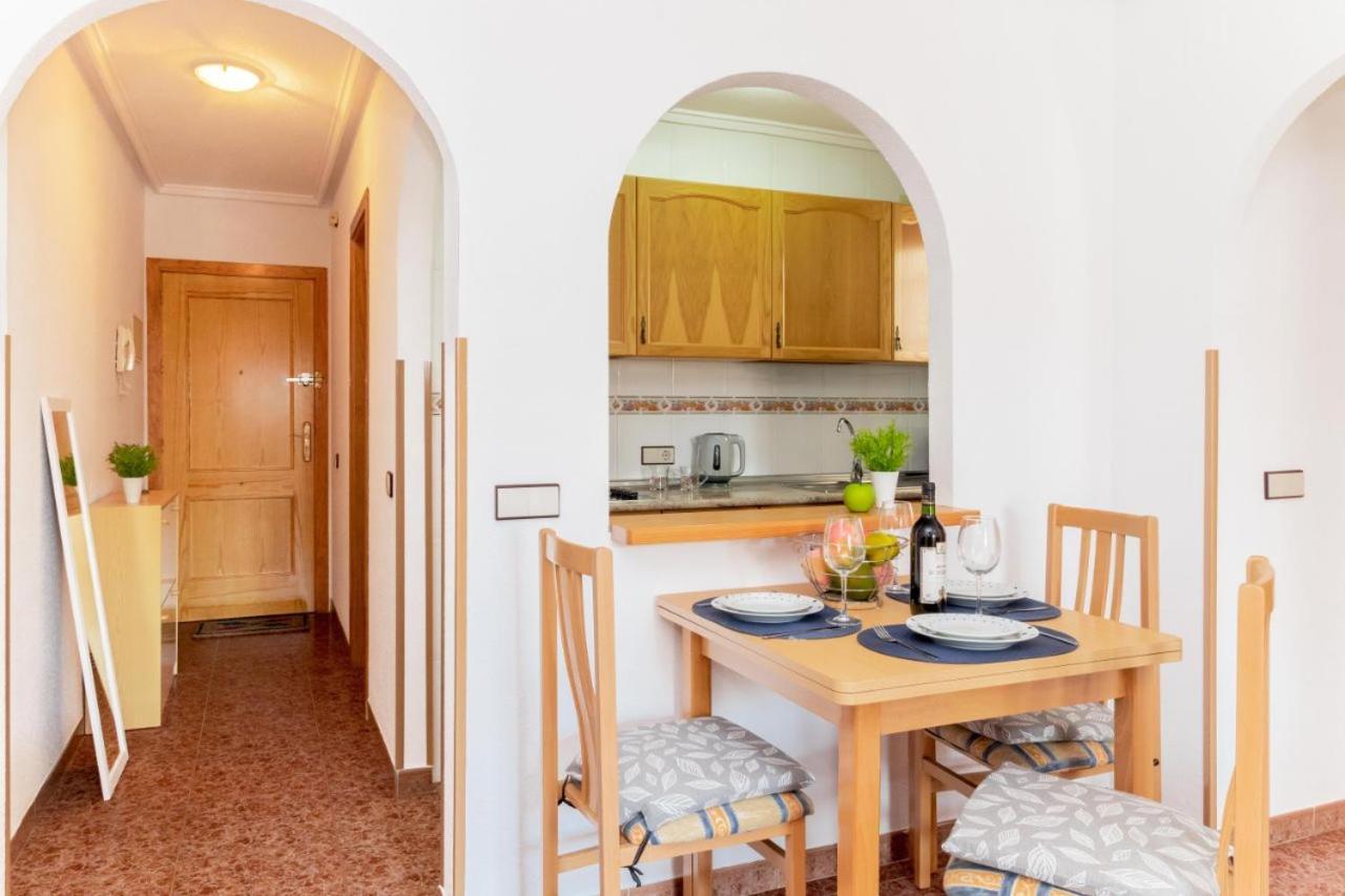 Apartamentos Villa Madrid Torrevieja Ngoại thất bức ảnh