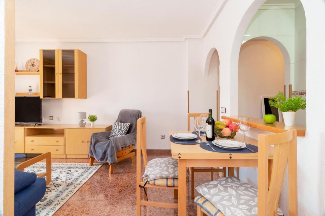 Apartamentos Villa Madrid Torrevieja Ngoại thất bức ảnh
